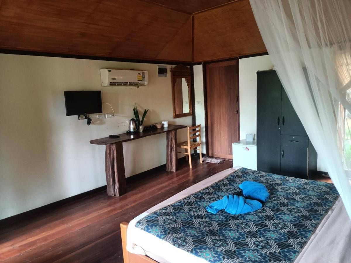 Activities Resort Ko Yao Yai Exterior photo